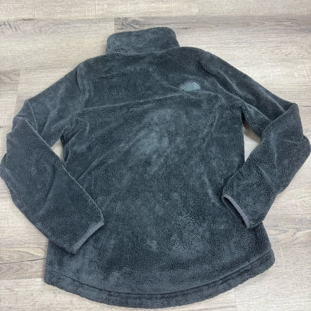 The North Face Women's Osito 1/4 Zip Pullover Women's Size Small Gray Soft Cozy